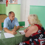 Андрей Сурин провел выездную общественную приемную в поселке Александринка